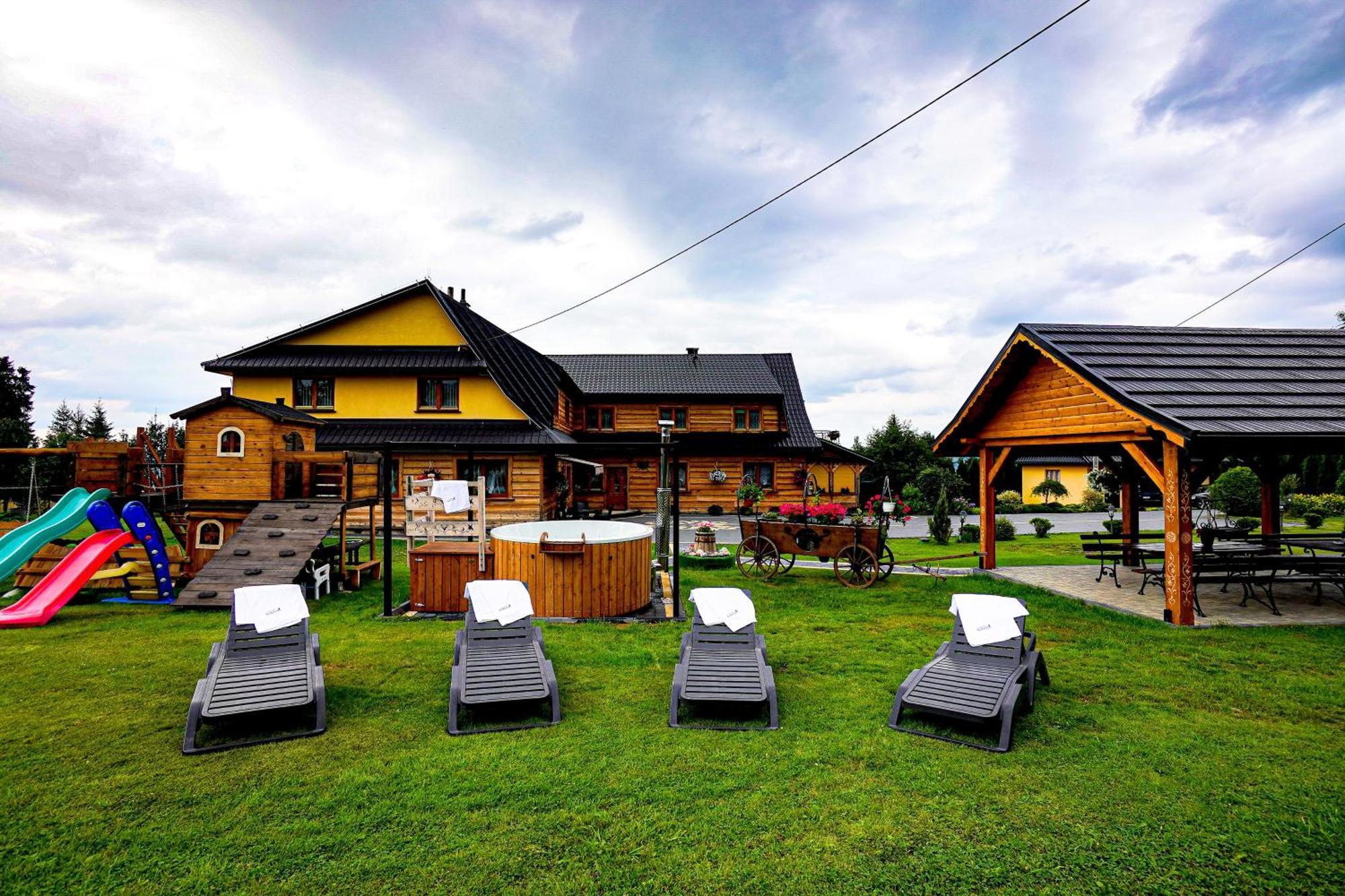 Gosciniec Kukulka Z Jacuzzi Bed & Breakfast Zakopane Exterior photo